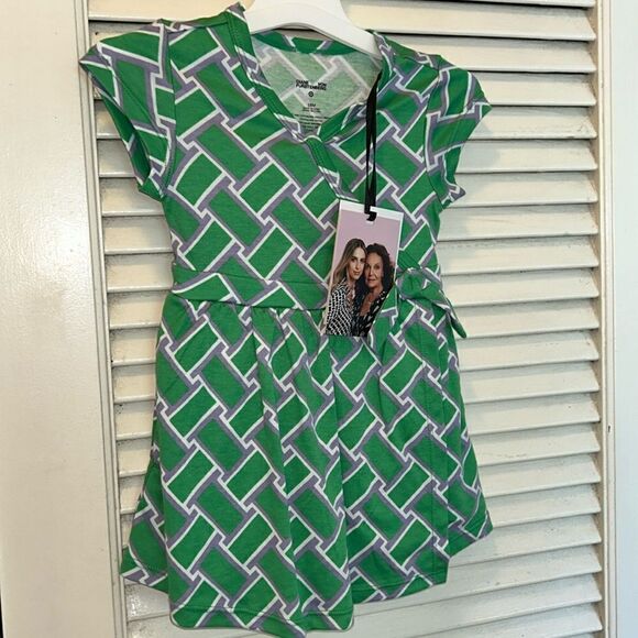 Sold out DVF 4 Target 🎯 Faux Wrap Dress 👗w/Comfy Bottoms Designer🧑🎨Cute 🥰 - Picture 6 of 17